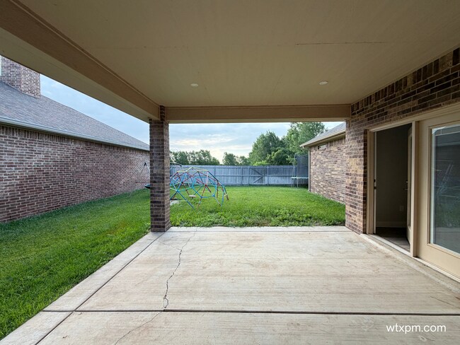 Building Photo - Modern 3-Bedroom Home with Office in The Greenways