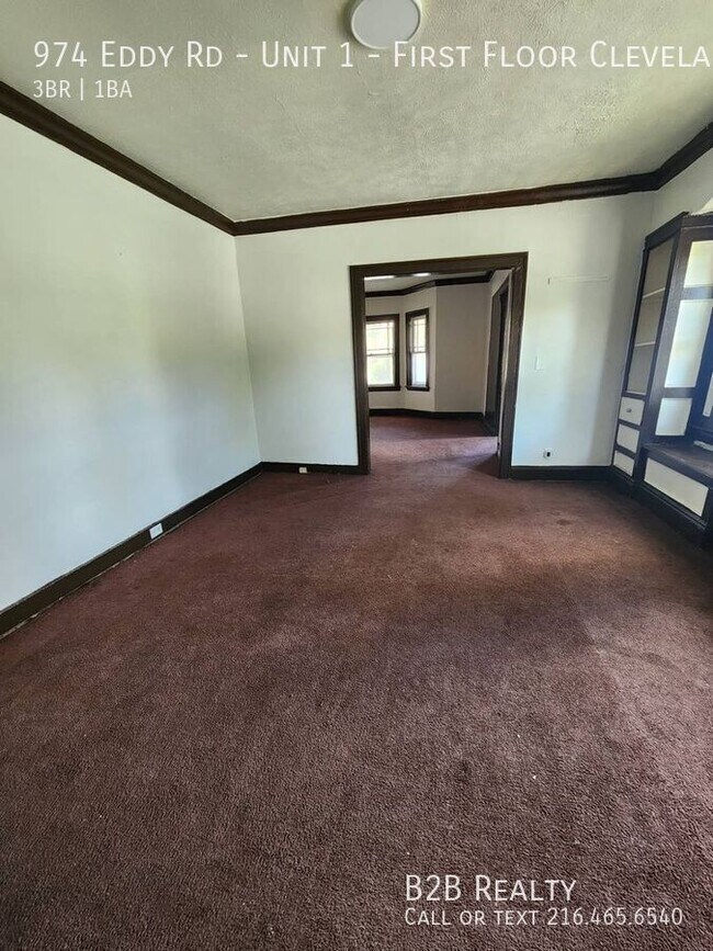 Building Photo - 974 Eddy Rd