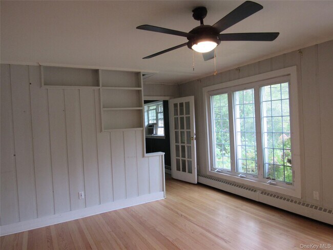 Building Photo - 30 Craigville Rd