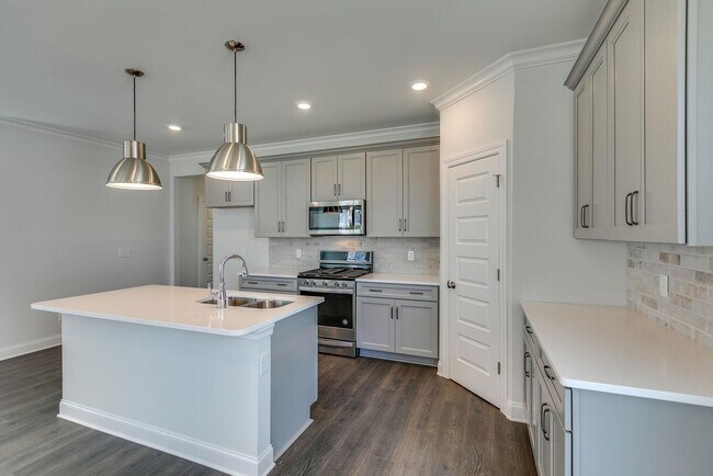 Building Photo - Welcome to your dream home in desirable Tollgate Village!