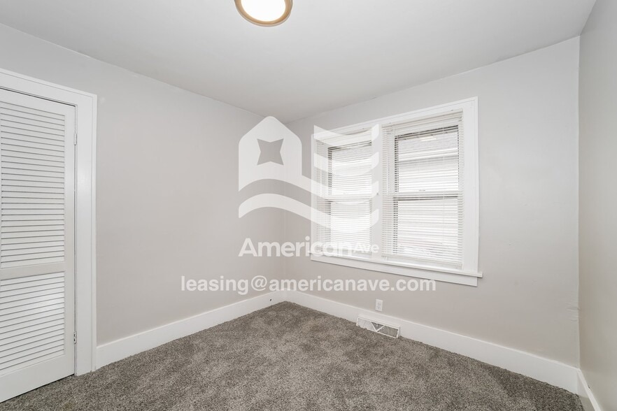 Building Photo - 504 E Forrest Hill Ave