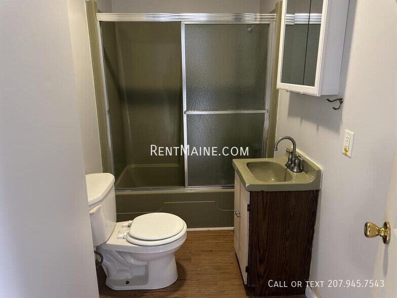 Building Photo - 47 Sanford St