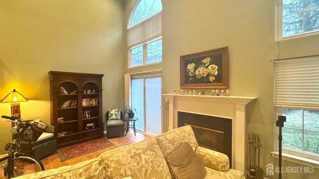 Building Photo - 32 Ketley Pl