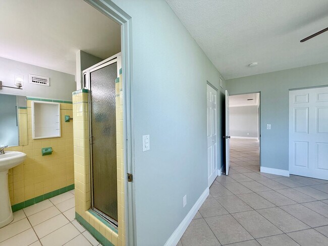 Building Photo - Four Bedroom Pool Home - Second Floor View...