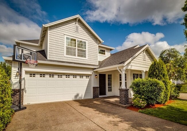 Move In Special! $1000 Off! Beautiful Spacious Home! - Move In Special!  $1000 Off!  Beautiful Spacious Home!