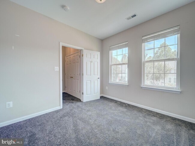 Building Photo - 6311 Hot Spring Ln