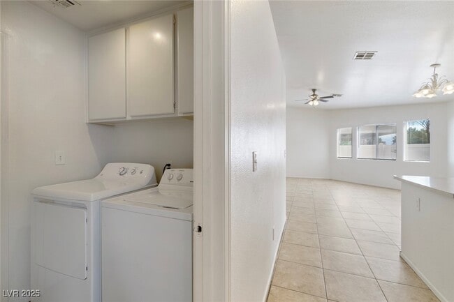 Building Photo - 6615 Montezuma Castle Ln