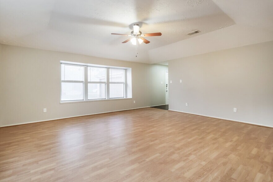 Building Photo - 4306 Owens Creek Ln