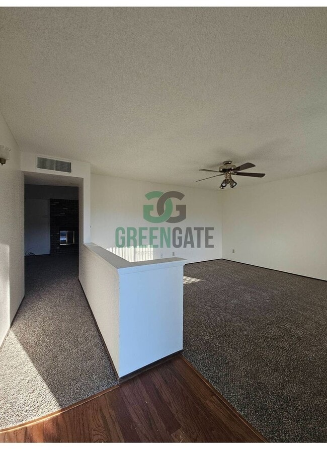 Building Photo - Beautiful 3 BEDROOM 2 BATH HOME IN MODESTO...