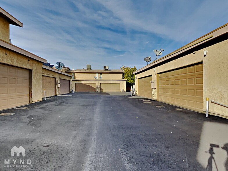 Building Photo - 6439 Big Pine Way