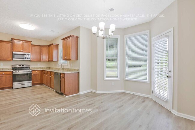 Building Photo - 110 Parkway Dr