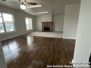 Building Photo - 255 Barbara Dr
