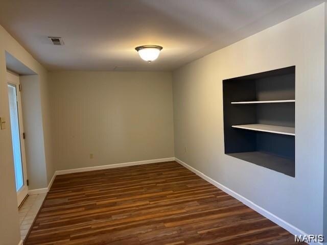 Building Photo - 1599 Paradise Valley Dr