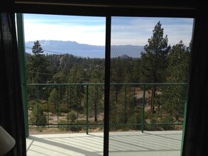 Building Photo - 313 Tramway Dr