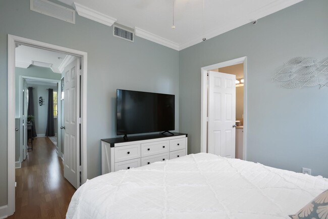 Building Photo - 106 Moorings Dr
