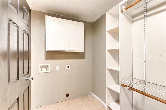 Building Photo - 1270 NW 57th St