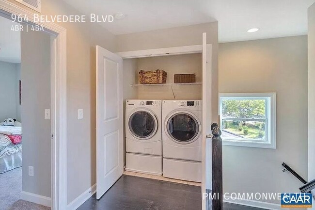 Building Photo - 964 Belvedere Boulevard