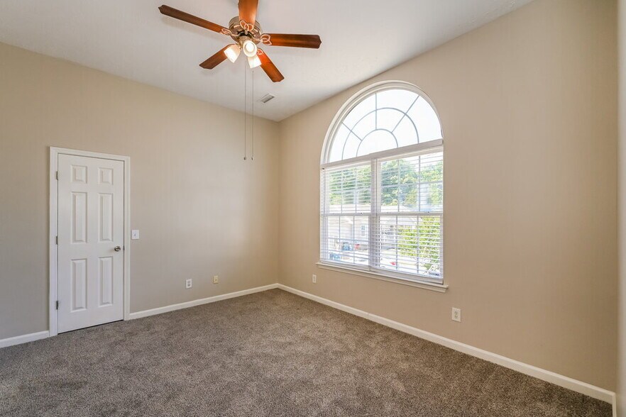 Building Photo - 1609 Soulshine Pl