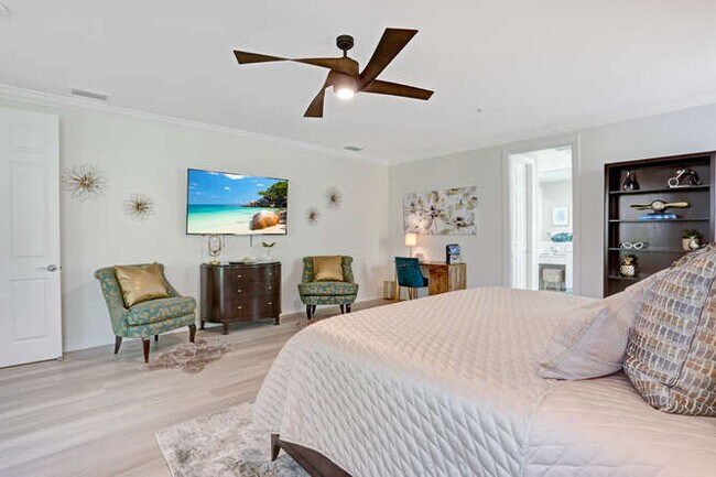 Building Photo - 2847 Tiburon Blvd E