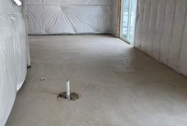 Building Photo - Spacious 3BR 2.5ba house in Waukee, available NOW!