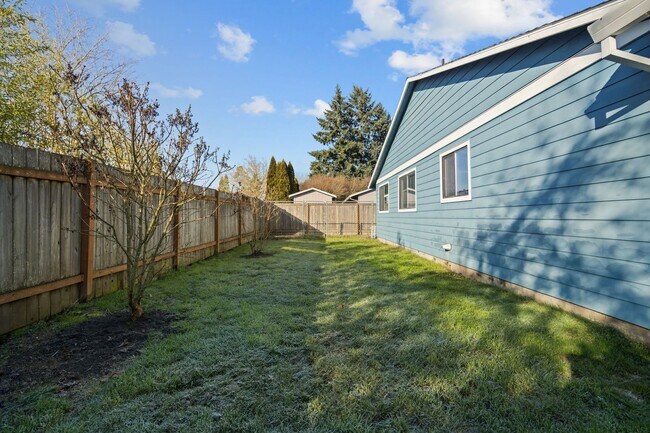 Building Photo - Ranch-Style 3 Bed / 2 Bath Single-Level Home in Hillsboro