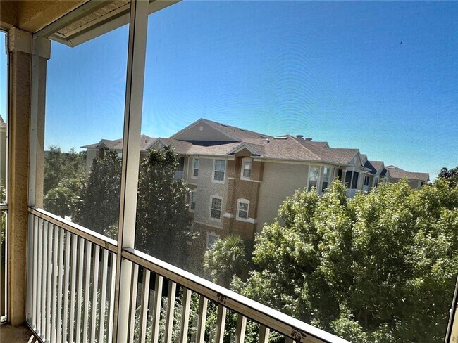 Building Photo - 6402 Cava Alta Dr