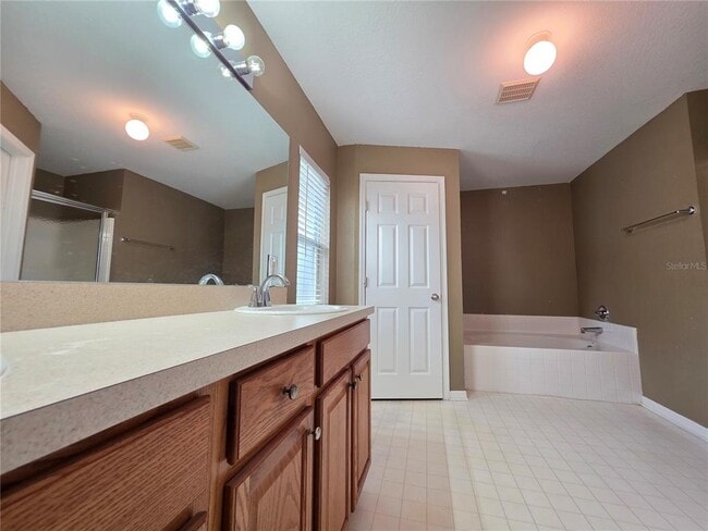 Building Photo - 2789 Coolidge Ave