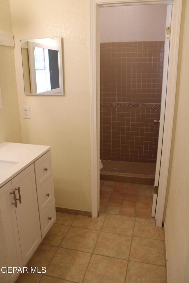 Building Photo - 11736 Trey Burton Dr