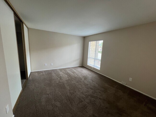 Building Photo - Del Mar Model Available in Leisure Villave