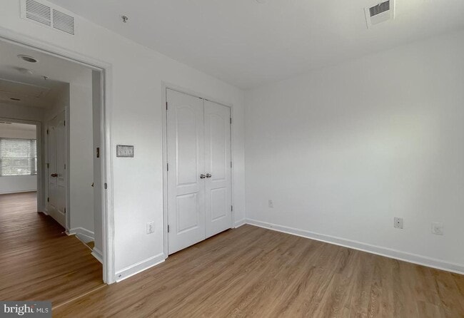 Building Photo - 2728 Coppersmith Pl