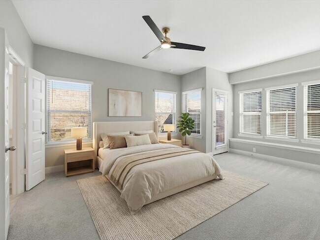 Building Photo - 701 Presidio St