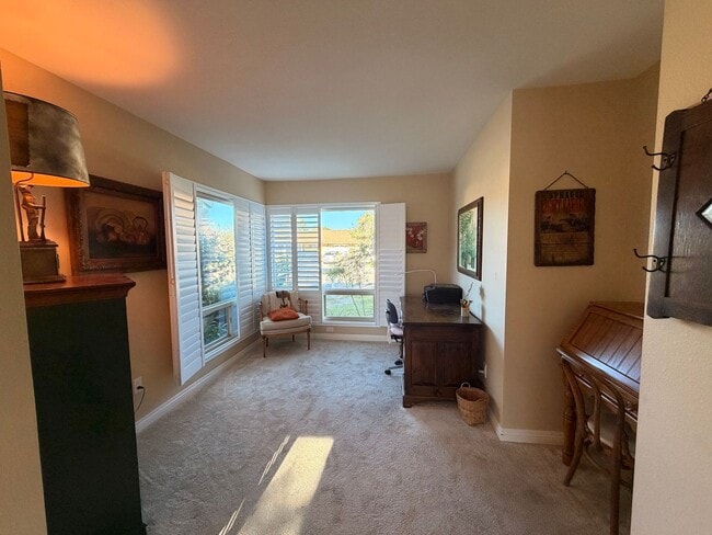 Building Photo - Fully furnished (short term) home in Camarillo's Premier Senior Community - Leisure Village