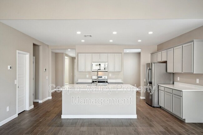 Building Photo - 44478 W Palo Abeto Dr