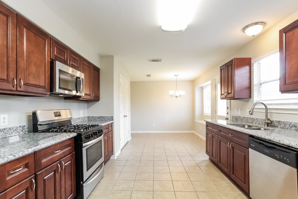 Building Photo - 12202 Greencanyon Dr