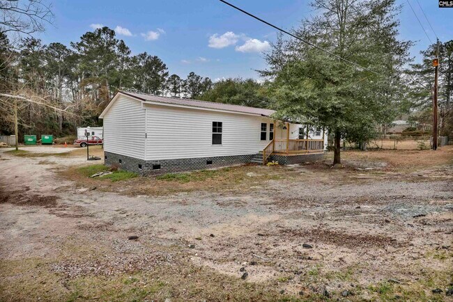 Building Photo - 152 Robin Rd