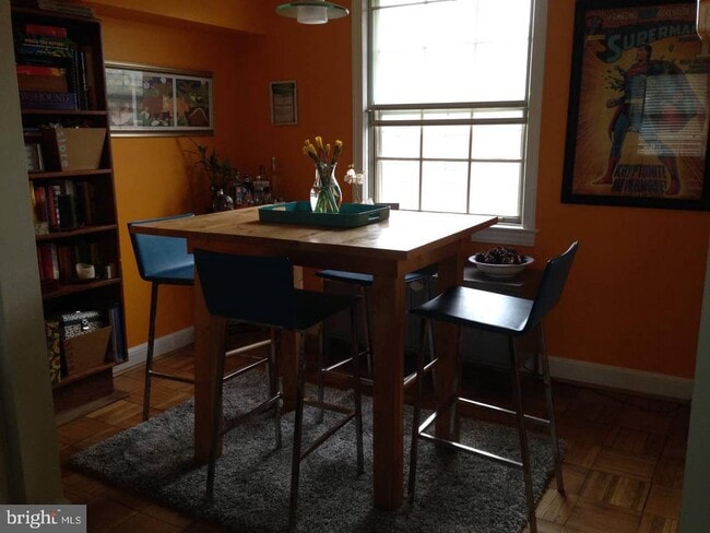 Building Photo - 2803 Arlington Blvd