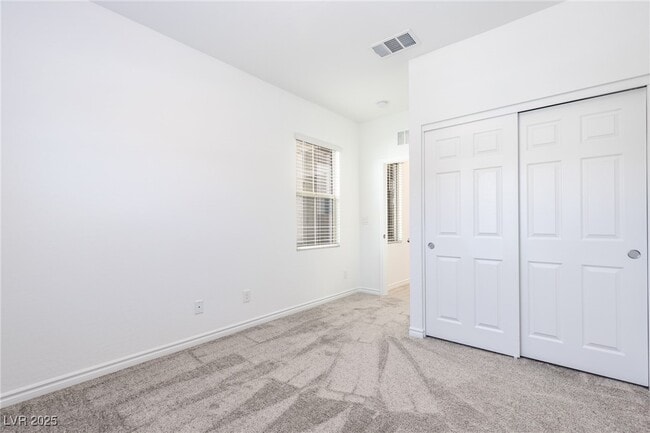 Building Photo - 8142 Skye Vineyard Dr