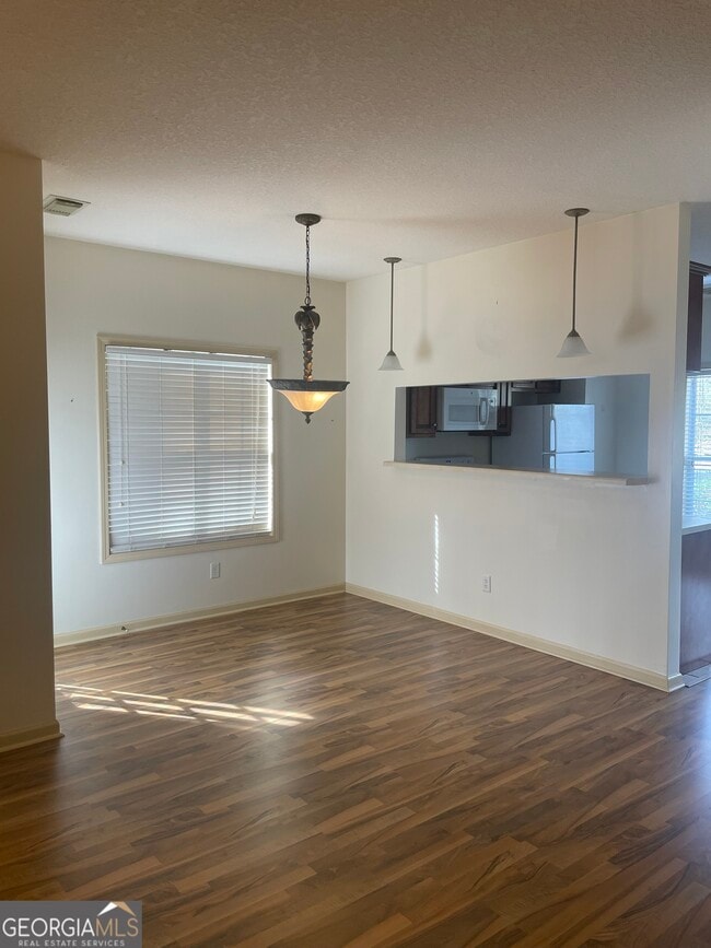 Building Photo - 1114 Southbend Dr