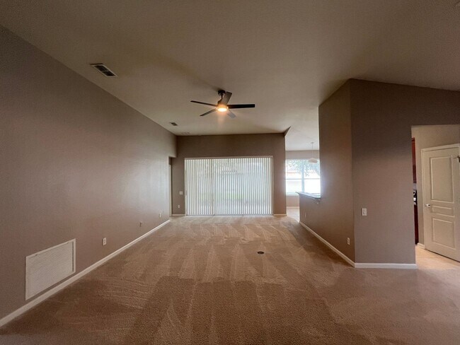 Building Photo - 13244 Strode Ln
