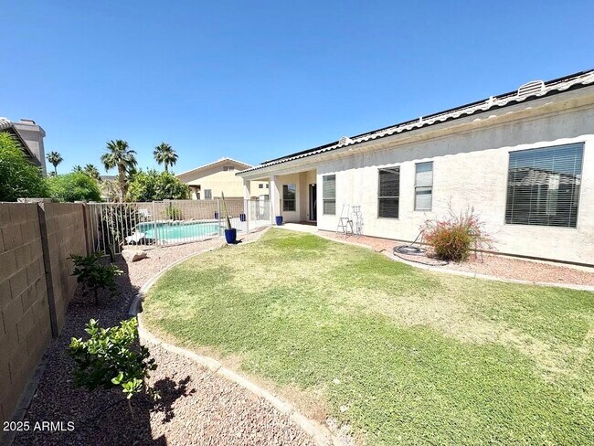 Building Photo - 20906 N 56th Dr