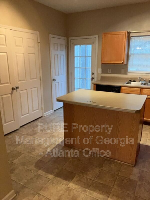 Building Photo - 2161 Del Lago Cir