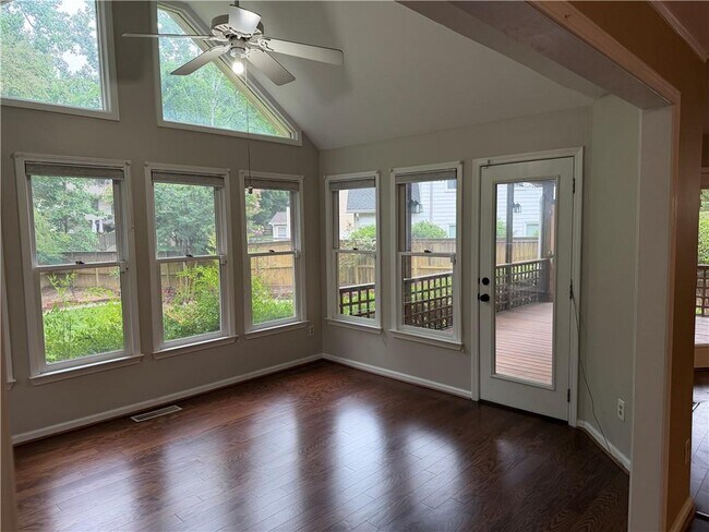 Building Photo - 10935 Pennbrooke Crossing
