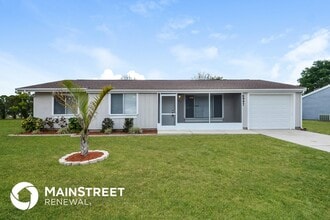 Building Photo - 6947 Roslyn Ct