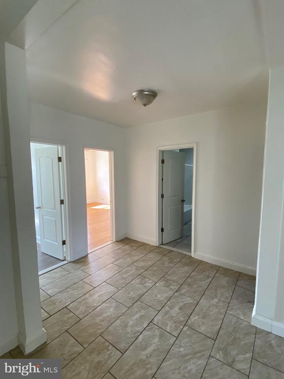 Building Photo - 2320 Anoka Ave