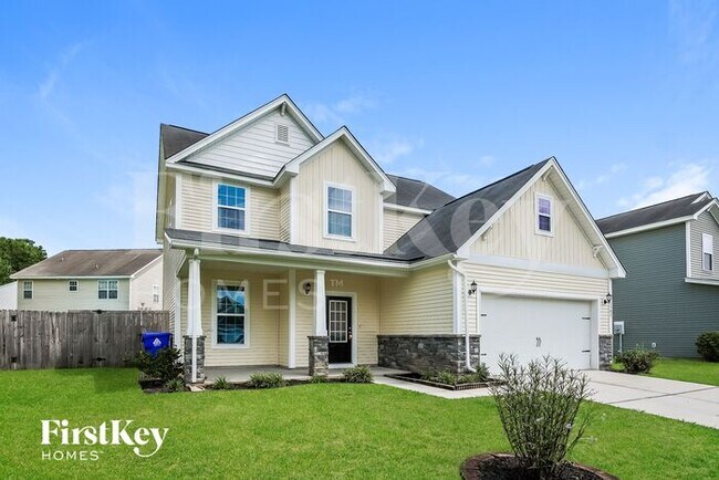 Building Photo - 2902 Penobscot Dr