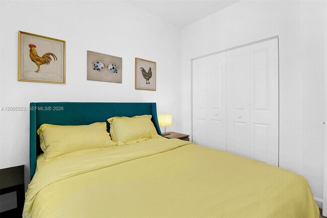 Building Photo - 12866 SW 232nd Ln