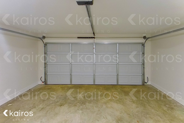 Building Photo - 421 McGriff St