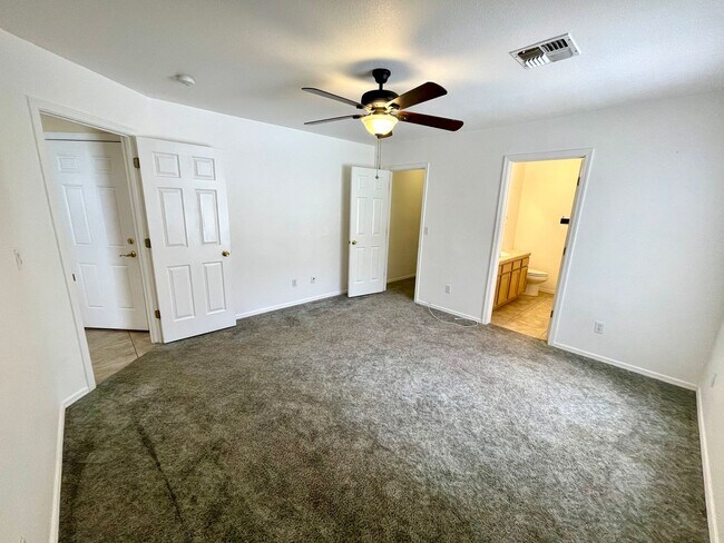 Building Photo - Inviting 3 Bedroom Home with RV Parking an...