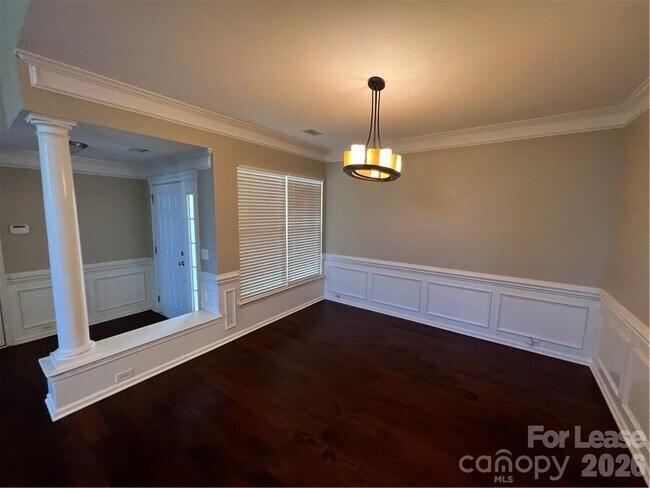 Building Photo - 13317 Centennial Commons Pkwy