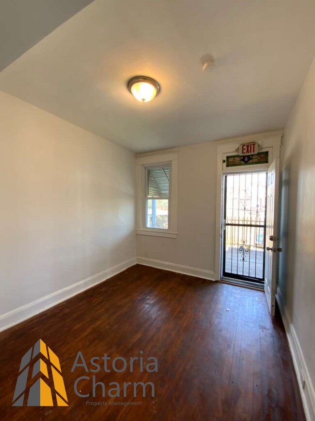 Building Photo - 2 Bed with Finished Basement, Deck off Bedroom, and Backyard